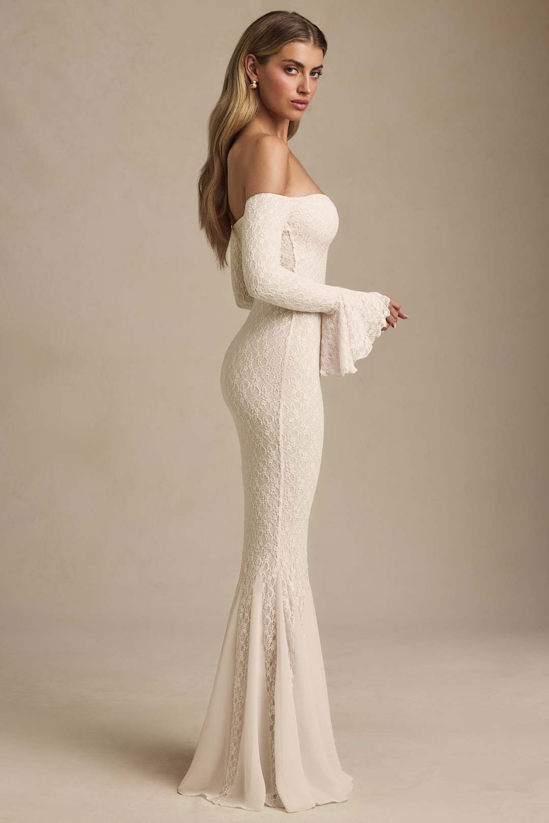 Aurora | Off-Shoulder Lace Maxi Dress
