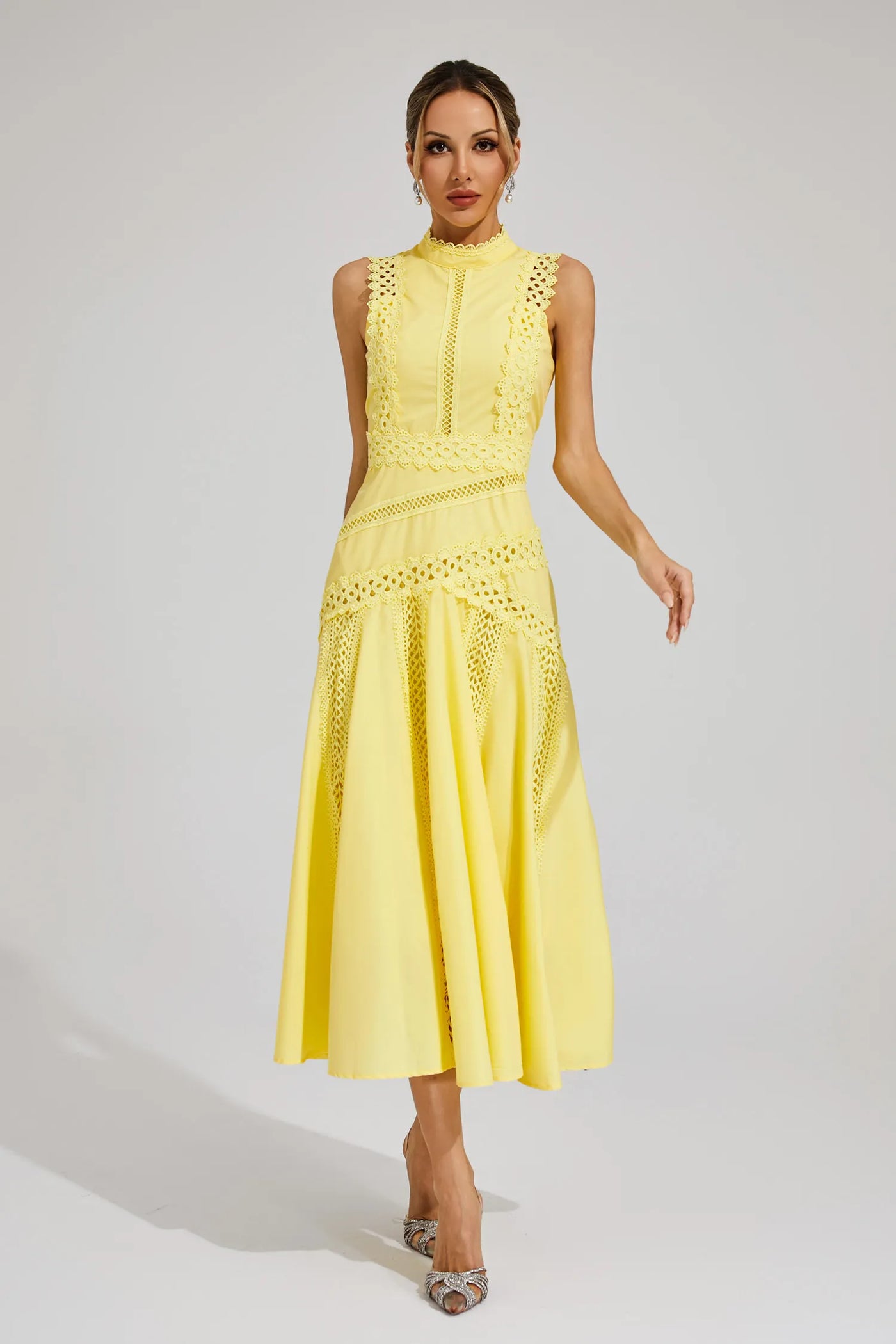 Miran | Sleeveless Lace Dress