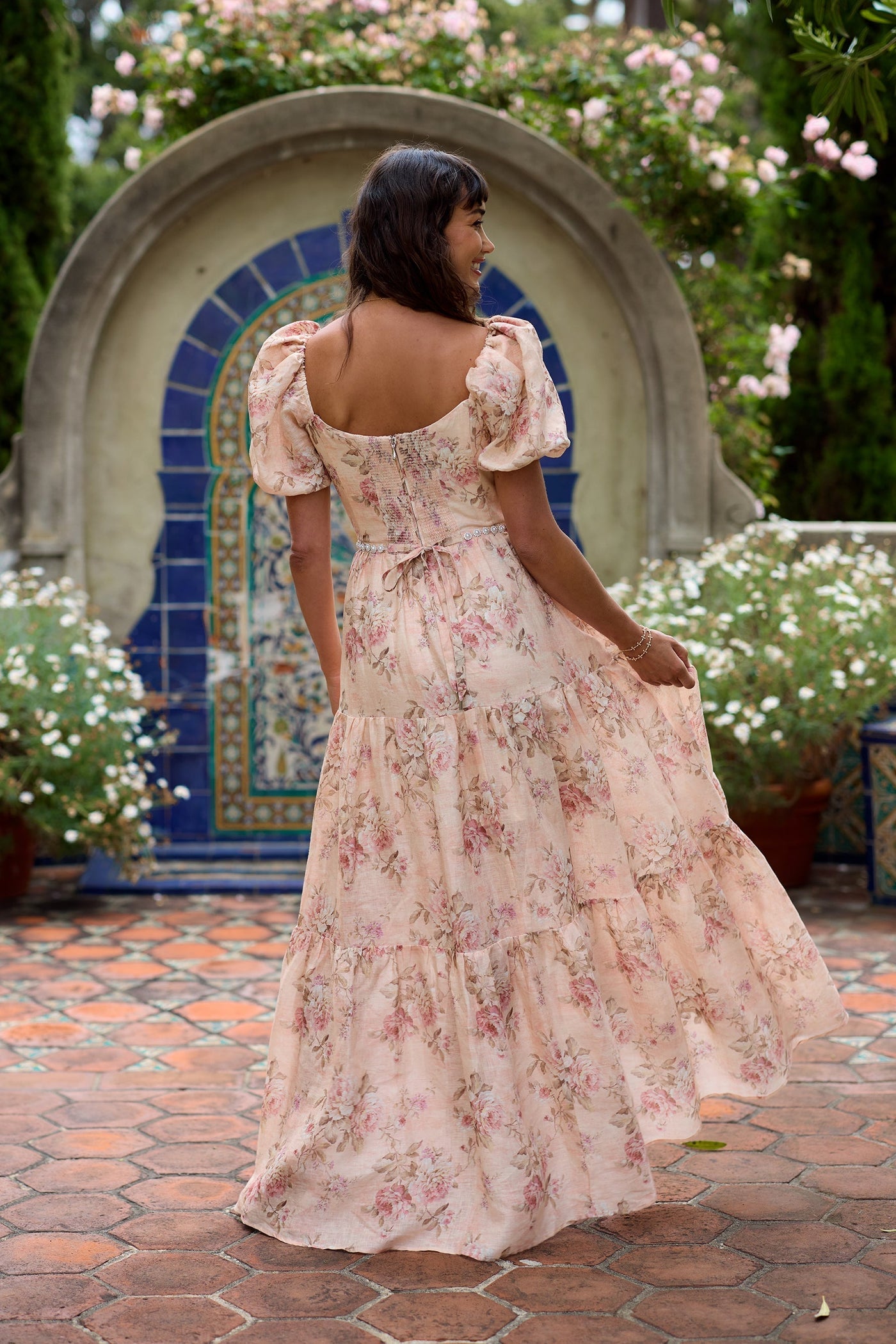 Rosario | Dress in Peach Tapestry