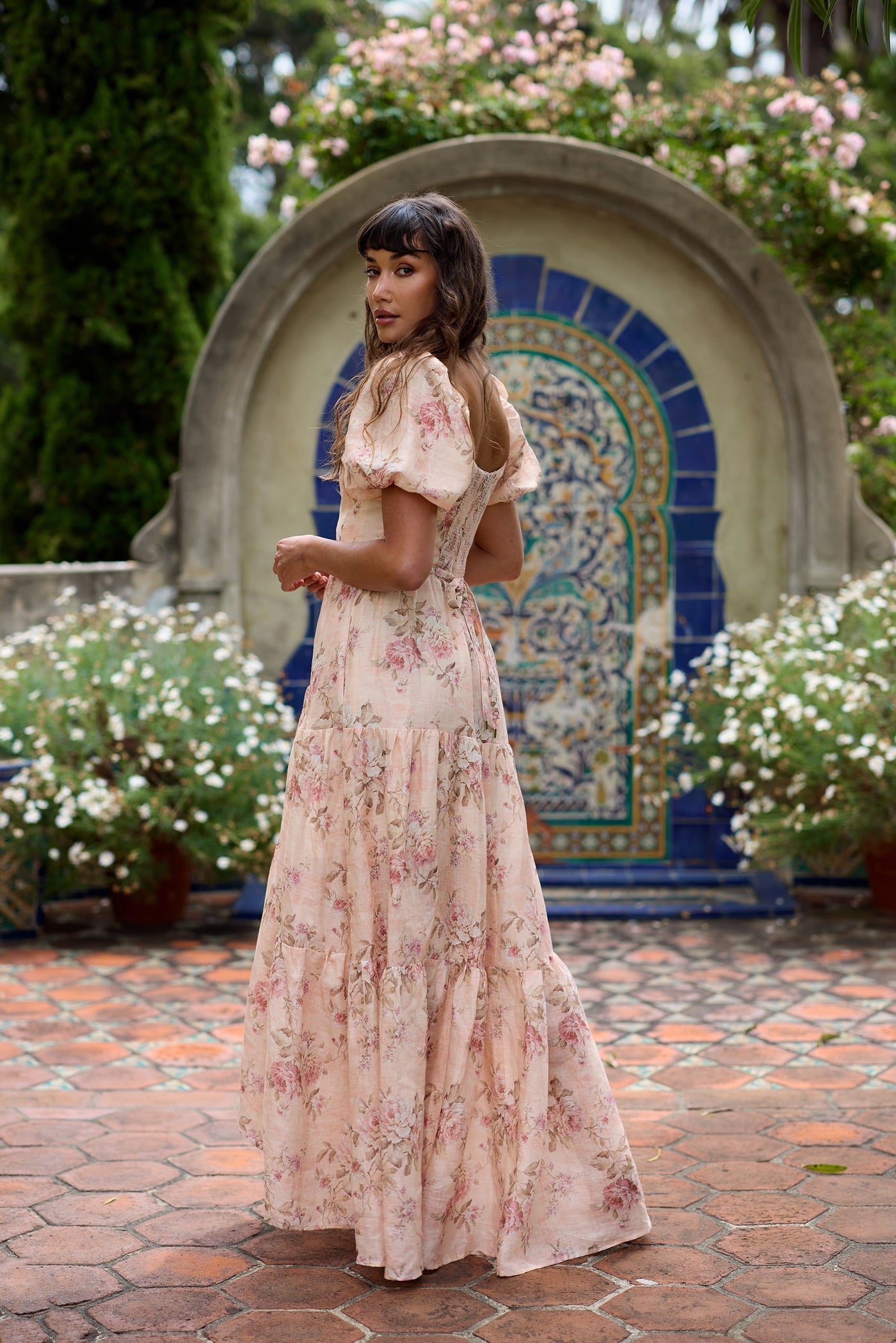 Rosario | Dress in Peach Tapestry