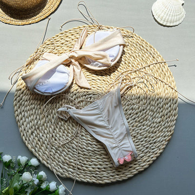 Noéva | Embroidery Split Swimsuit