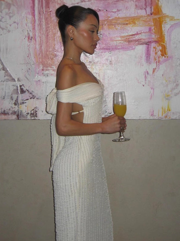 Soraia | Elegant Backless Maxi Dress