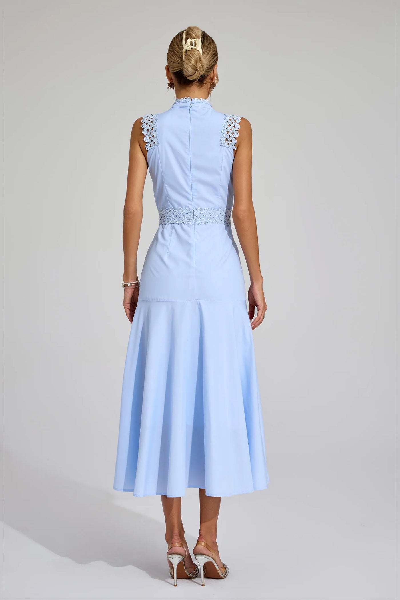 Miran | Sleeveless Lace Dress