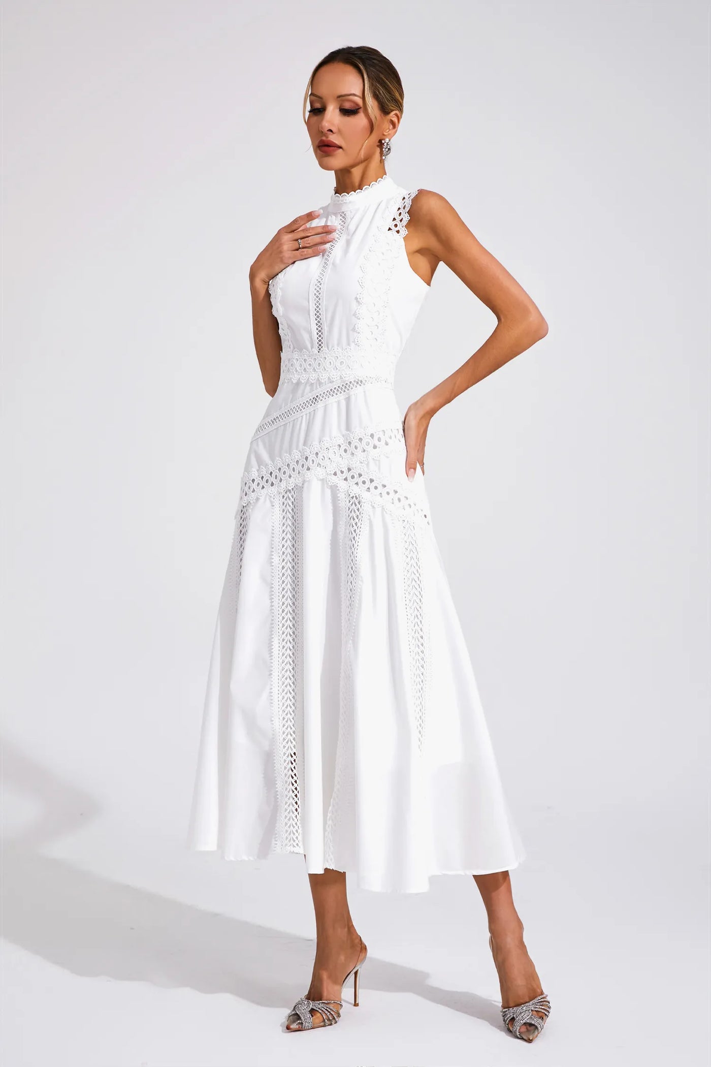 Miran | Sleeveless Lace Dress