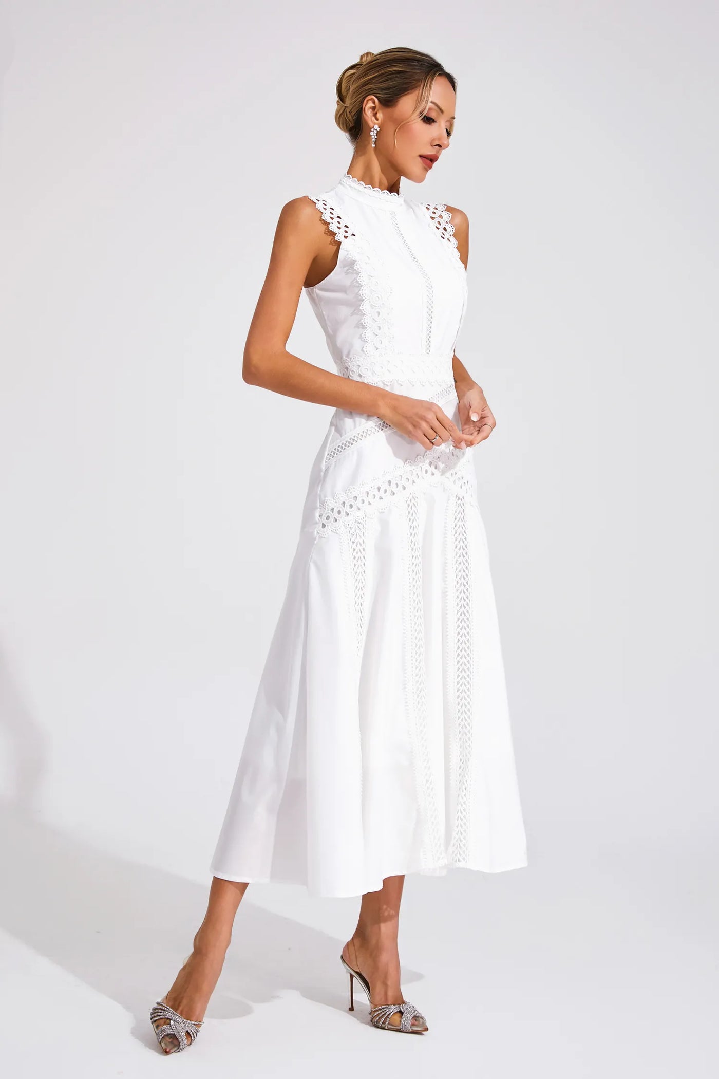 Miran | Sleeveless Lace Dress