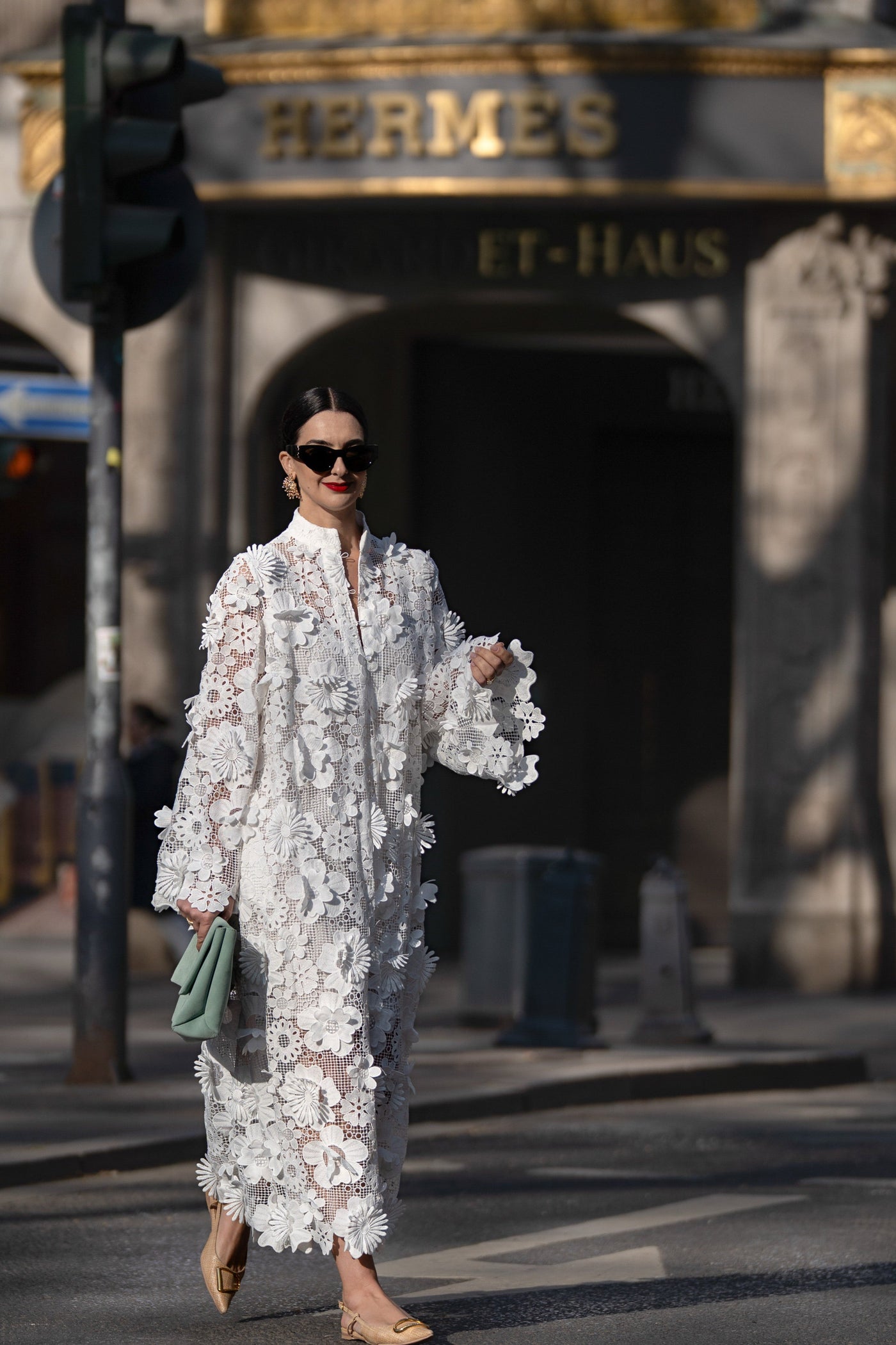 Elara  | Chic Lace Dress