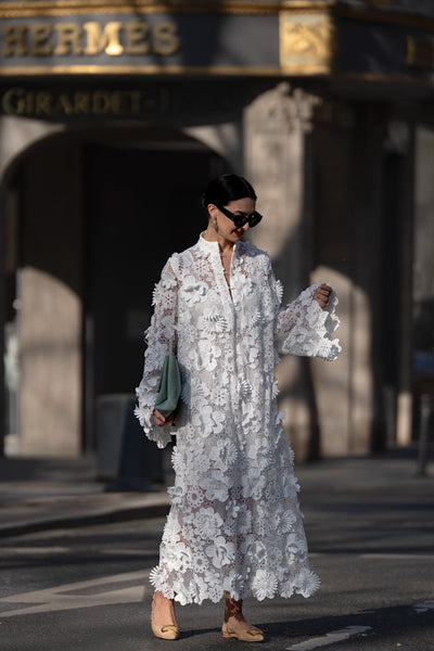 Elara  | Chic Lace Dress