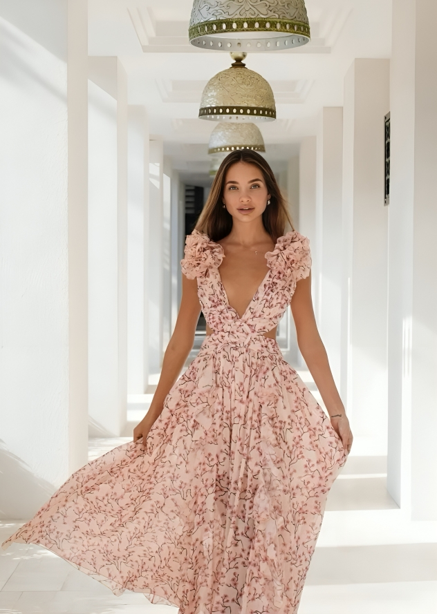 Amaranta | The Romantic Cut-Out Maxi