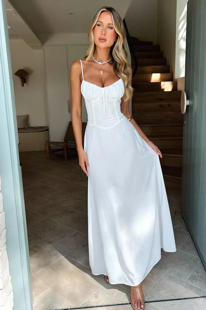 Zoye  | Elegant Maxi Dress