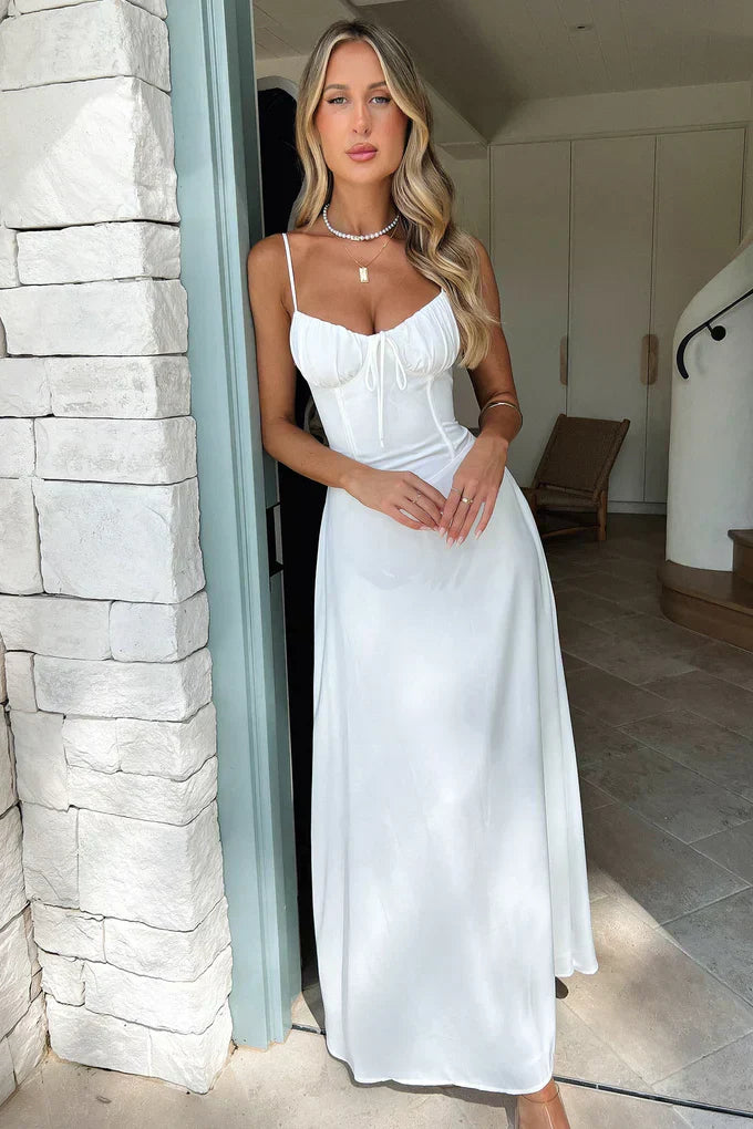 Zoye  | Elegant Maxi Dress